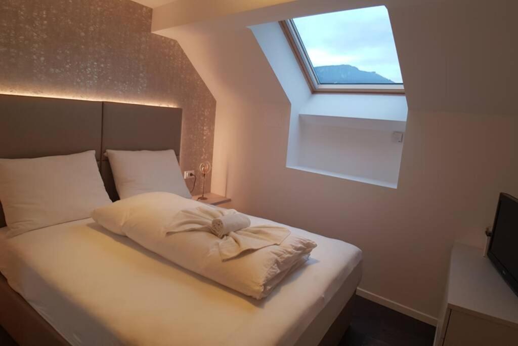 Apartment Gardenpark Loft Ora / Auer